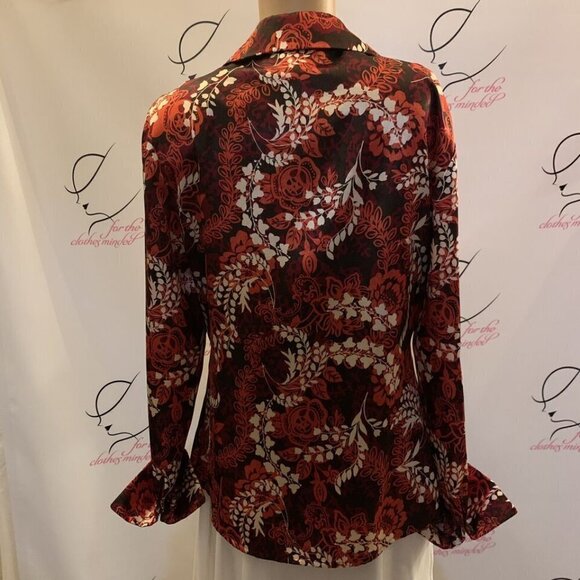 Kasper. Size 4. Satin Long Sleeve Blouse. French Cuffs. Button Up. B91. - Picture 5 of 7